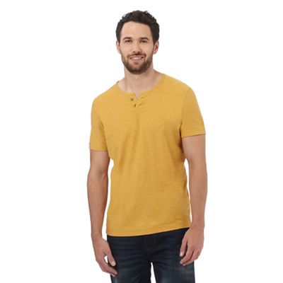 Mantaray Dark yellow Y neck t-shirt